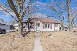 112 W Columbia St, Danvers, IL 61732