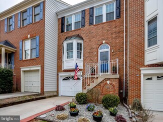 12138 Derriford Ct, Woodbridge, VA 22192
