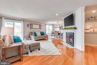 729 Society Hill Blvd, Cherry Hill, NJ 08003