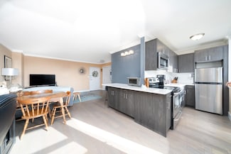 100 Manhattan Ave Unit 615, Union City, NJ 07087