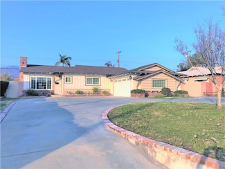 943 E Foothill Blvd, Glendora, CA 91741