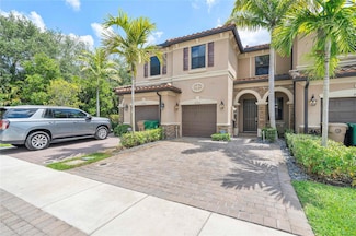4990 Loebner Terrace, Davie, FL 33314