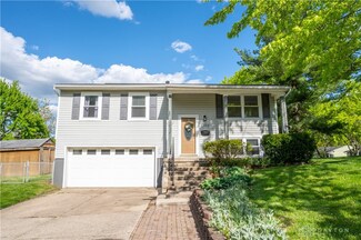1190 Mayrose Dr, Dayton, OH 45449