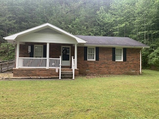 214 Sally Stephens Branch, Prestonsburg, KY 41653