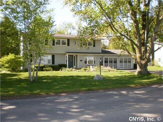 919 Tuscarora Rd, Chittenango, NY 13037