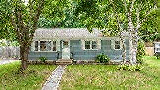 40 Sandy Hill Rd, South Portland, ME 04106