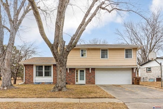 5131 S 54th St, Lincoln, NE 68516