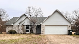 1916 Wigwam Cir, Conway, AR 72032