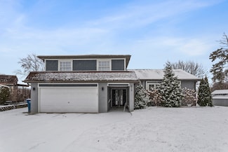 816 Brentwood Dr, Bensenville, IL 60106