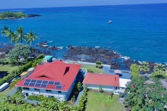82-6047 Puuhonua Rd, Captain Cook, HI 96704