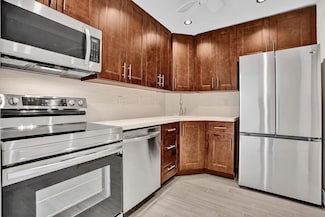 3115 Oakland Shores Dr Unit E109, Oakland Park, FL 33309
