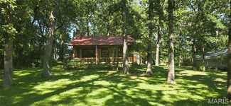 1158 Sunset Dr, Bloomsdale, MO 63627