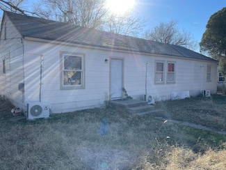 3921 E Ross Pkwy, Wichita, KS 67210