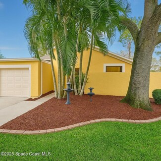 195 Country Club Dr, Melbourne, FL 32940