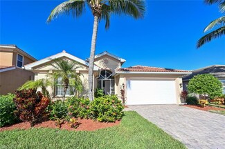 14373 Manchester Dr, Naples, FL 34114