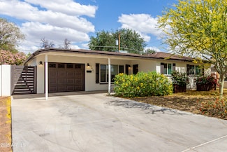 2401 N 37th Way, Phoenix, AZ 85008