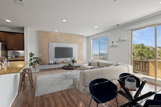 1770 Saltaire Place Unit 4, San Diego, CA 92101