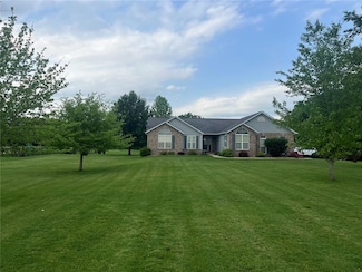 7867 Lebanon Rd, Troy, IL 62294