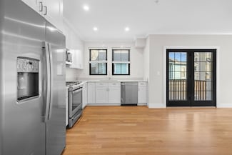 279 Lamartine St Unit 1, Jamaica Plain, MA 02130