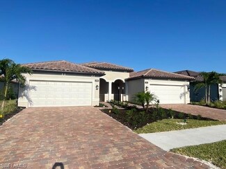 17482 Caravita Ln, Fort Myers, FL 33913