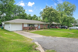 105 Anne St, Petal, MS 39465