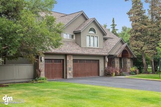 821 Botanical Heights Cir, Anchorage, AK 99515