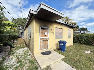 1865 NW 70th St, Miami, FL 33147