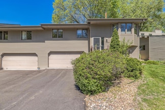 1567 S Bavarian Pass, Minneapolis, MN 55432