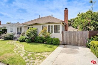 10806 Esther Ave, Los Angeles, CA 90064