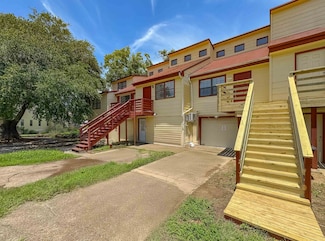 1330 Warrior Way, Tallahassee, FL 32304