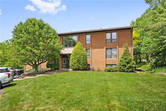 200 Commerce Dr Unit 210, Coraopolis, PA 15108