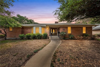 5220 Lake Charles Dr, Waco, TX 76710