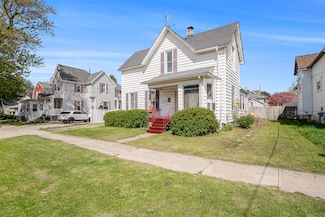 706 N Linn St, Bay City, MI 48706