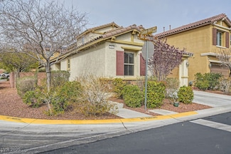 7413 Old Compton St, Las Vegas, NV 89166
