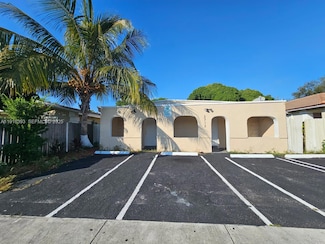 2712 NW 14th St, Fort Lauderdale, FL 33311