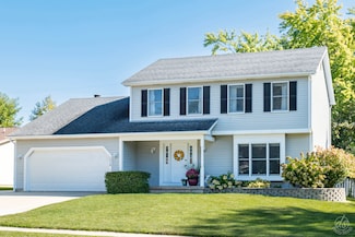 1618 Pebblewood Dr, Sycamore, IL 60178