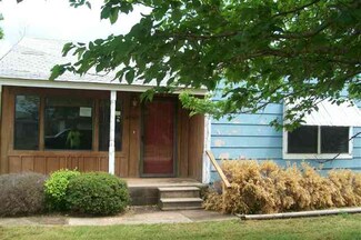 402 N E St, Olustee, OK 73560