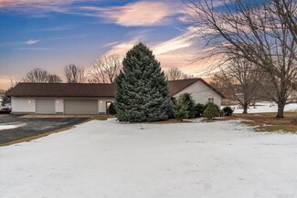 4318 N Dandylion Ln, Evansville, WI 53536