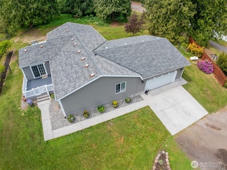 21 Cedar Hill Ln, Sequim, WA 98382