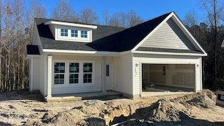 135 Dallas Dr, Beulaville, NC 28518