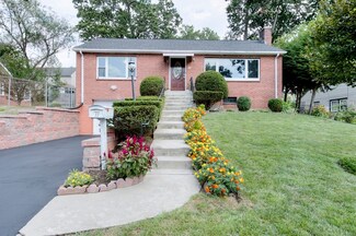 71 Copeland St, Springfield, MA 01108