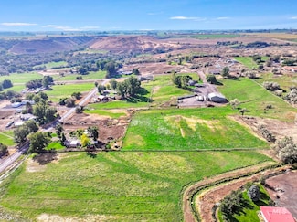 4343 N N 1200 E, Buhl, ID 83316