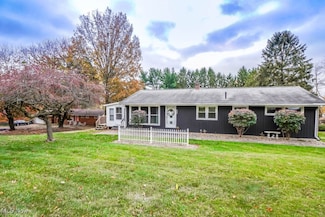 4930 9th St NW, Canton, OH 44708