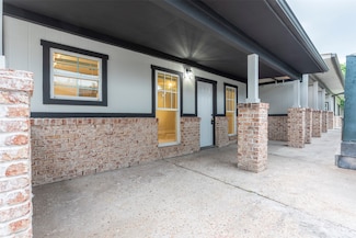 2127 Maximillian Unit 1, Houston, TX 77039