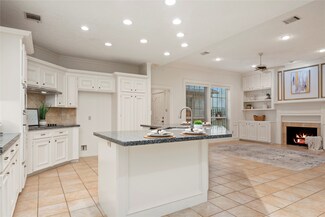 6623 Prairie Dunes Dr, Houston, TX 77069