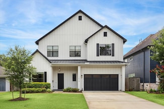 1419 Candlelight Ln, Houston, TX 77018