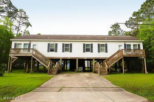 6023 W Issaquena St Unit 6025, Bay Saint Louis, MS 39520