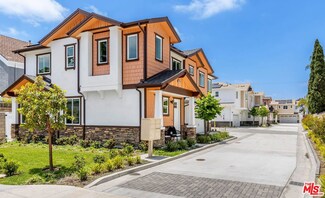 2573 Elden Ave Unit A, Costa Mesa, CA 92627