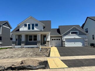 3826 Vista View Dr, Chaska, MN 55318