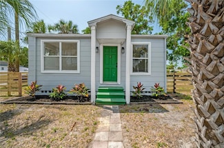 1527 E Lake Ave, Tampa, FL 33610